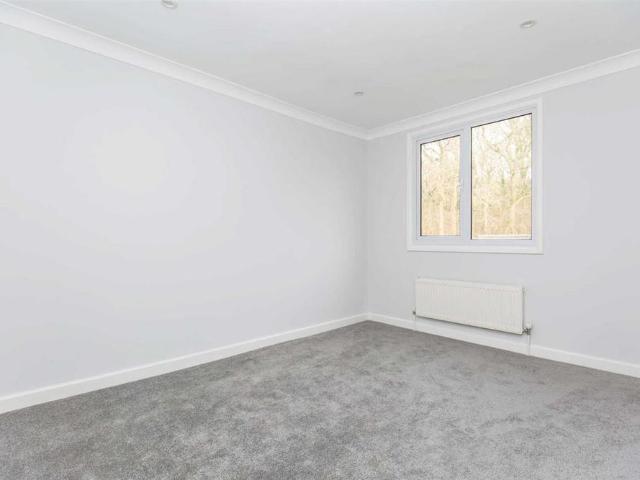 House for rent in Oxted, Hillview