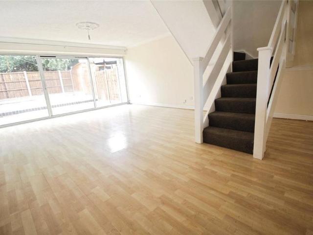House for rent in Lee Chapel, Essex
