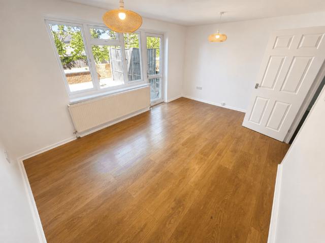 House for rent in London Borough of Ealing, Greater London