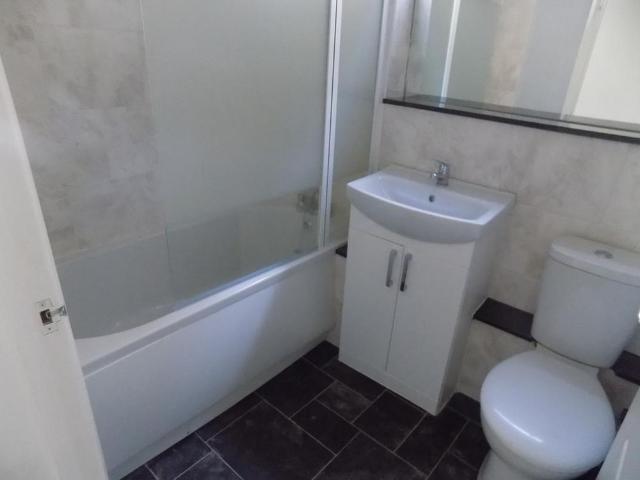 House for rent in Spring Park, Luton