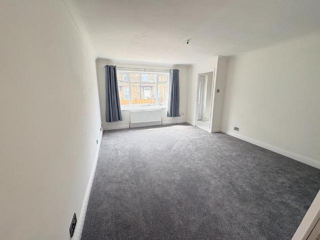 House for rent in Westfield, Guiseley
