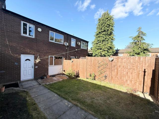 House for rent in New Scarbro', Leeds