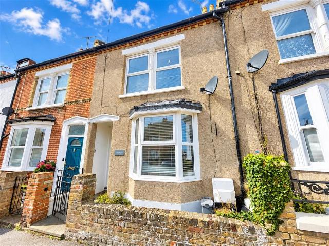 House for rent in Oxenden, The Bridge