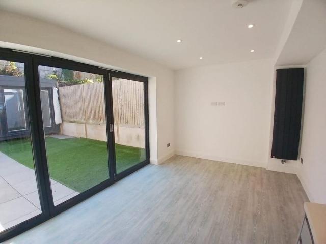 House for rent in Redhill, Reigate and Banstead