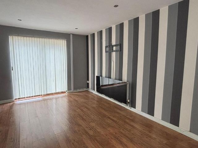 House for rent in Penhill, Swindon