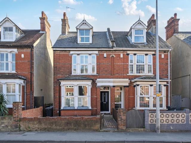 House for rent in Kings Farm, Hamerton