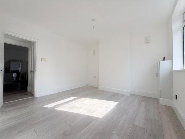 House for rent in Kedleston, East Midlands