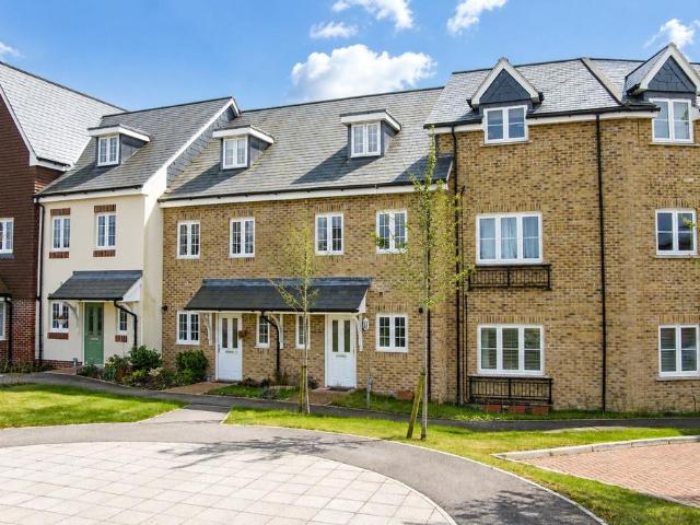 House for rent in Fole, Surrey