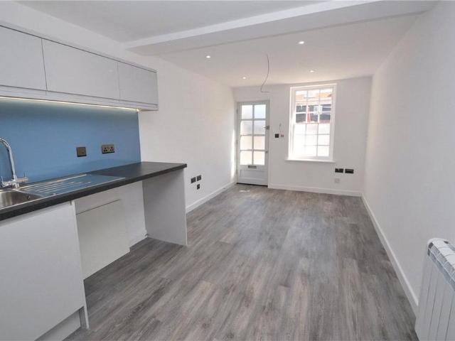 House for rent in St. Mildred's, The Bridge