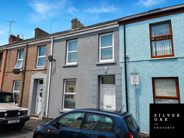 Apartment for rent in Wern, Llanelli