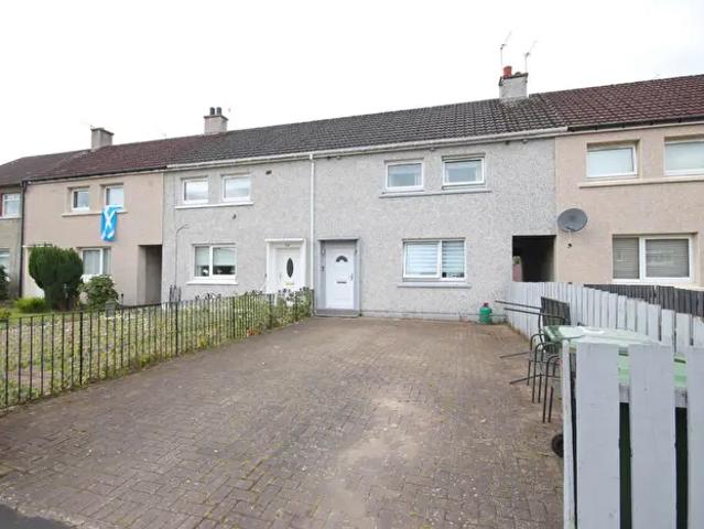 Apartment for rent in Garrowhill, Scotland