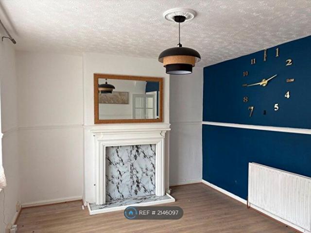 Apartment for rent in Lenton Abbey, Haddon