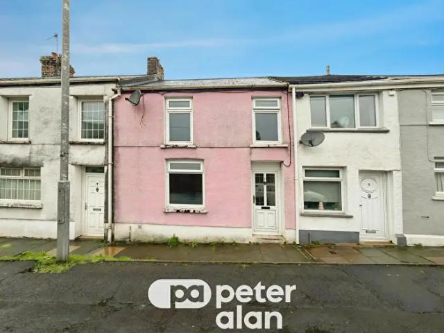 Apartment for rent in Maesteg, Nantyffyllon