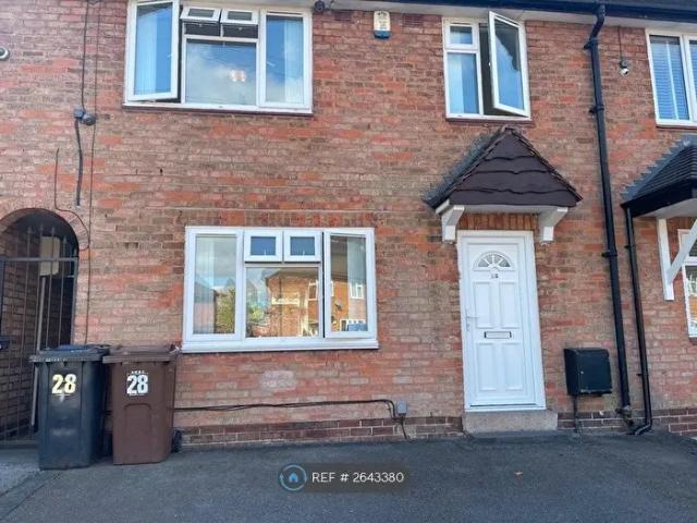 Apartment for rent in Blossomfield, West Midlands