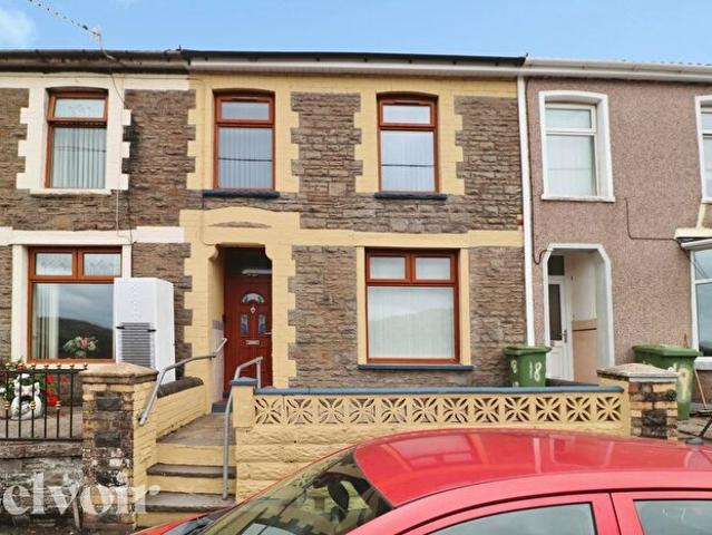Apartment for rent in Pontypridd, Wales