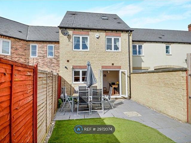 Apartment for rent in Black Bourton, Oxfordshire