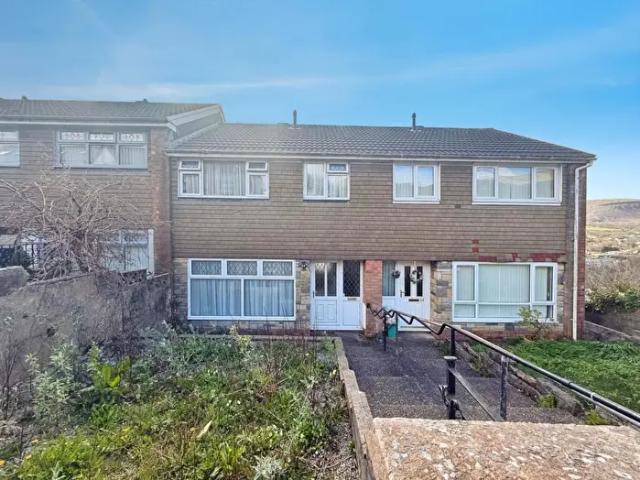 Apartment for rent in Ystrad
