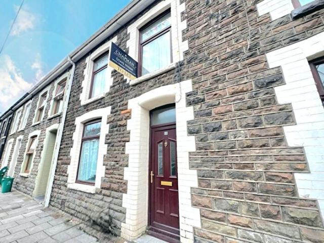 Apartment for rent in Ystrad, Gelli