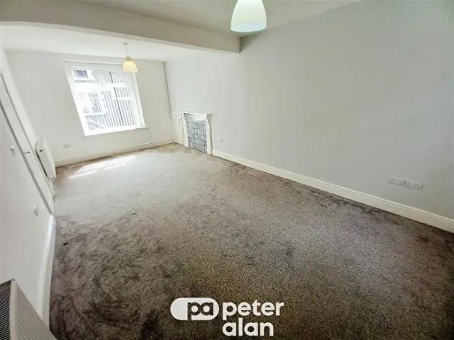 Apartment for rent in Abercynon