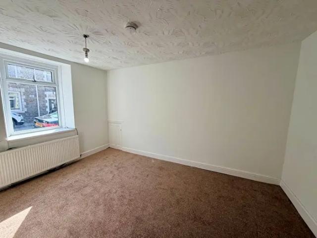 Apartment for rent in Abercynon