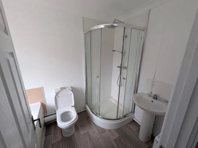 Apartment for rent in Llansamlet, Tregof