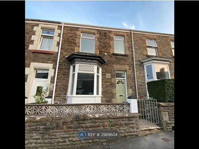 Apartment for rent in Cwmbwrla, Nangreaves