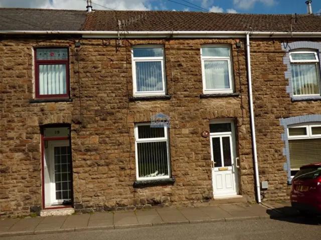 Apartment for rent in Maesteg, Caerau