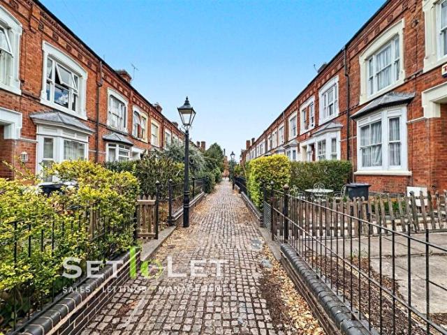 Apartment for rent in Highfields, Old Wharf