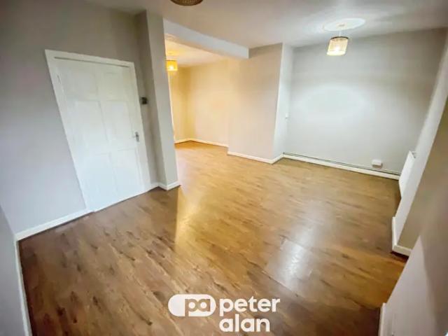 Apartment for rent in Aberaman South, Abercwmboi