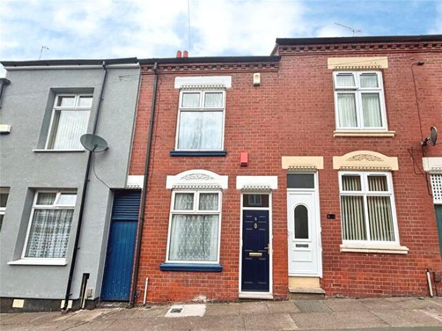 Apartment for rent in Spinney Hills, Old Wharf