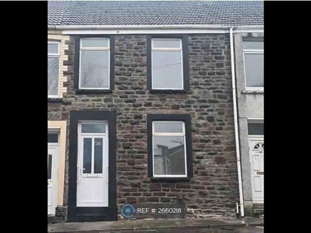 Apartment for rent in Cimla, Neath