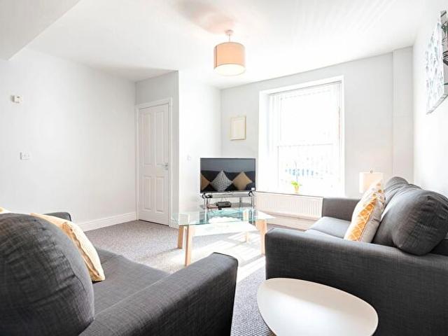 Apartment for rent in Plasmarl, Nangreaves