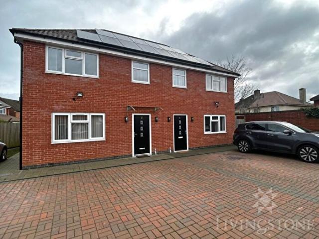 Apartment for rent in New Parks, Old Wharf