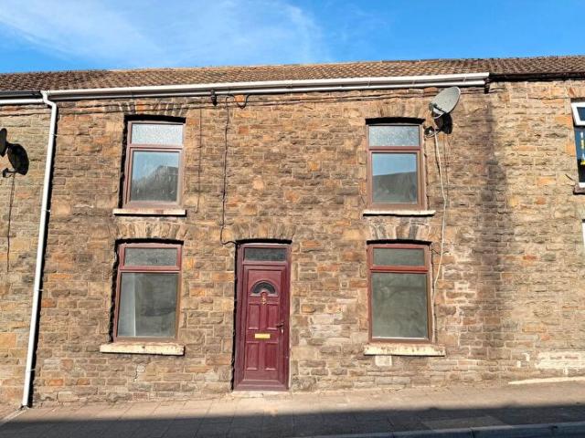 Apartment for rent in Tylorstown, Wales
