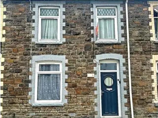 Apartment for rent in Tonyrefail, Trebanog