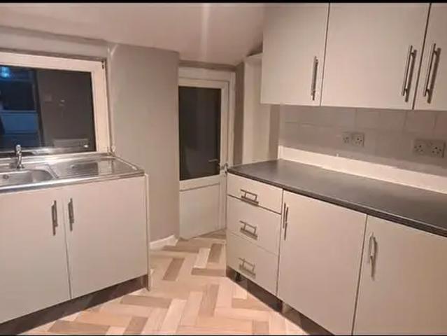 Apartment for rent in Tonyrefail, Trebanog