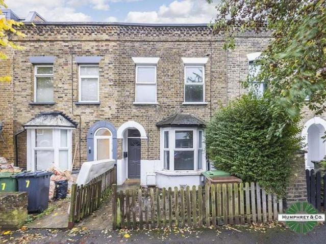 Apartment for rent in Leytonstone