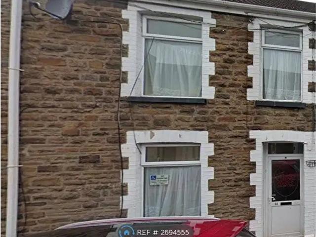 Apartment for rent in Cimla, Neath