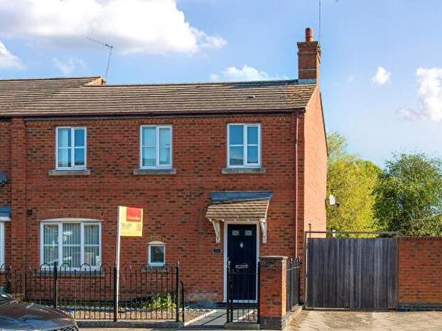 Apartment for rent in Coldharbour, Buckinghamshire