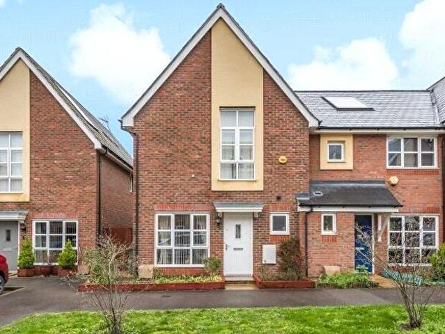 Apartment for rent in Walton Court, Aylesbury