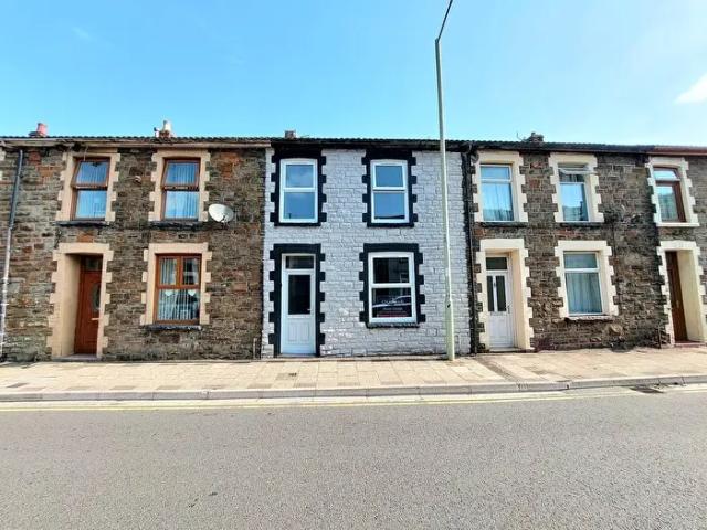 Apartment for rent in Ystrad, Gelli