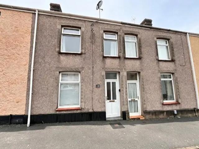 Apartment for rent in Port Tennant, Swansea