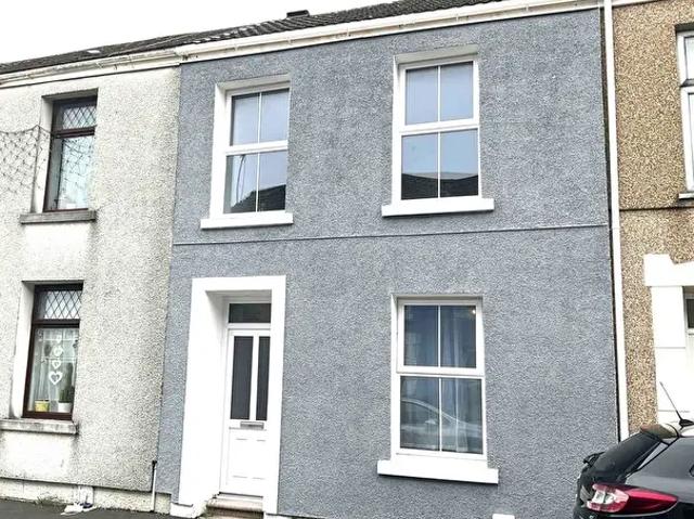 Apartment for rent in Tŷ-isaf, Llanelli