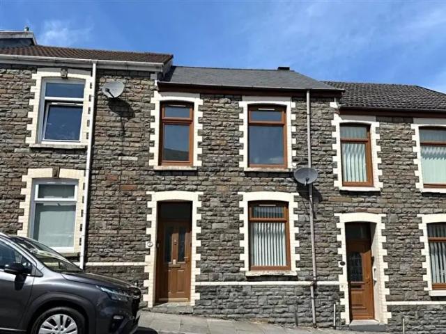 Apartment for rent in Cimla, Neath