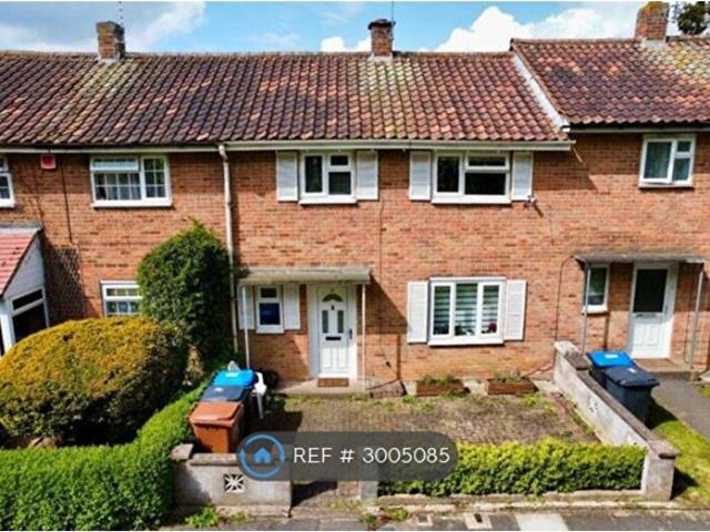 Apartment for rent in Headlands, Northampton