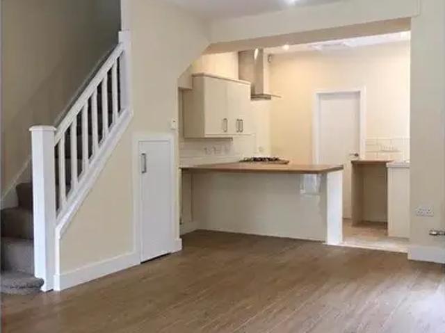 Apartment for rent in Ynyshir