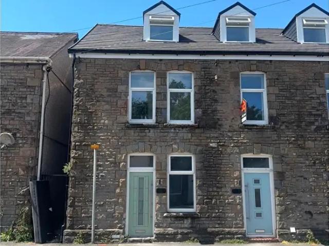 Apartment for rent in Aberclydach, Clydach