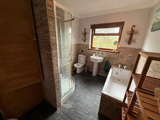 Apartment for rent in Gwaun-Cae-Gurwen, Cwmgors