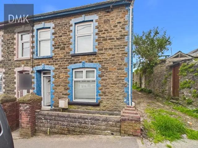 Apartment for rent in Ynysybwl and Coed-y-cwm, Ynysybwl