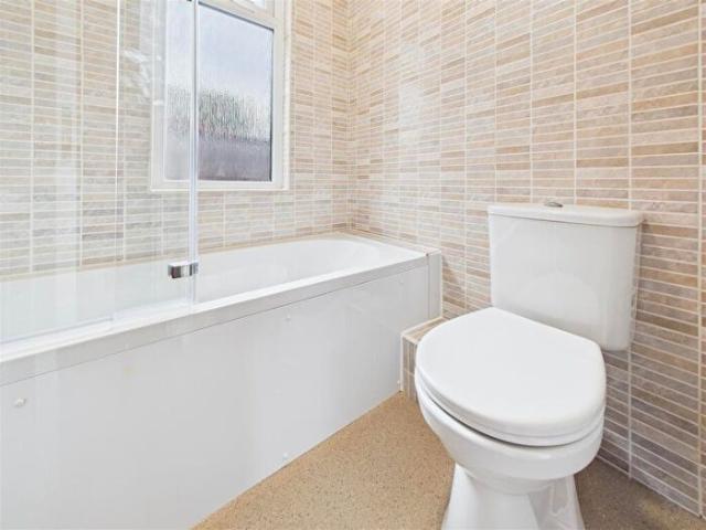 Apartment for rent in Ball Hill, West Midlands